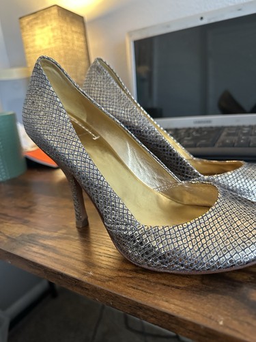 Well worn vintage - , woman’s