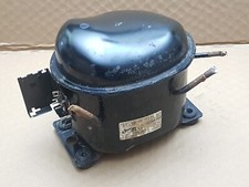 Compresseur frigo réfrigérateur congélateur OF1033A acc 220-240v 50hz 