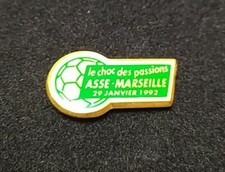 RARE PINS FOOTBALL SOCCER CLUB