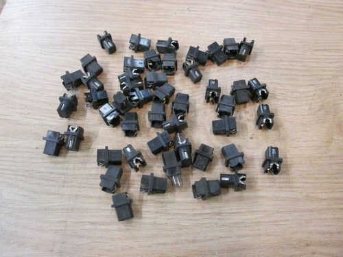 Douilles ampoules tableau - douilles,