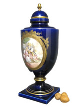 Grand Vase Couvert Faïencerie