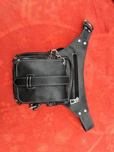 Sacoche cuisse cuir noir - cuisse, en