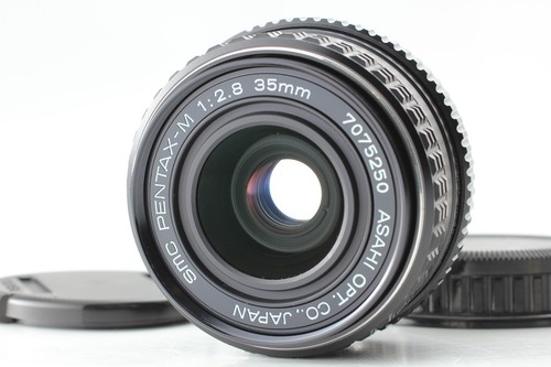 Neuf objectif grand - [neuf], angle