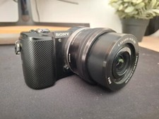appareil photo numerique hybride Sony a5000 + Sony E 16-50mm f/3.5-5.6