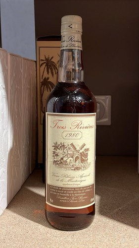 Rhum trois rivières 1980 - ,