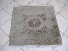 Tapis fait main pure laine origine Népal dimension 87/90