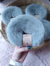 lot pelotes à tricoter laine