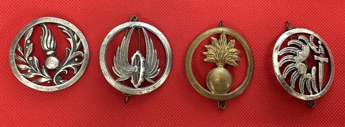 Lot insignes militaires - insignes,