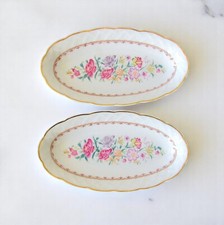 Limoges Bernardaud. Paire de raviers porcelaine modèle Liliane pour Christofle