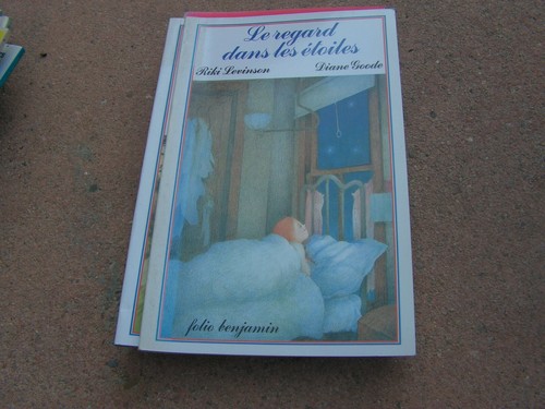 Livre regard dans les - livre,