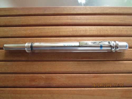 Design stylo roller - stylo, verre