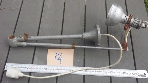 Ancienne lampe atelier - p4/ancienne,