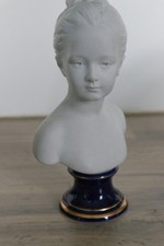 Beau buste en biscuit de