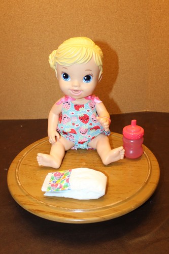 Baby alive 2014 hasbro molded - baby,