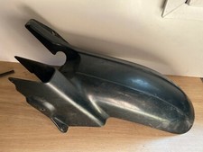 UN GARDE BOUE ARRIERE MOTO YAMAHA 125 TDR 4FU