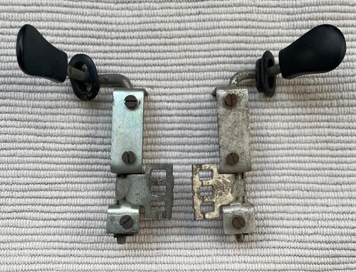 Bmw e10 2002 seat rail - 2002,