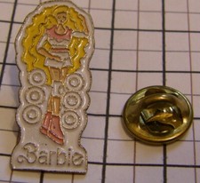 BARBIE DOLL LONG HAIR MATTEL vintage pin badge