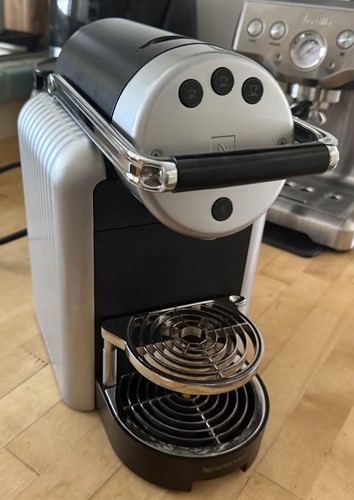 Nespresso zenius zn100 - zenius,
