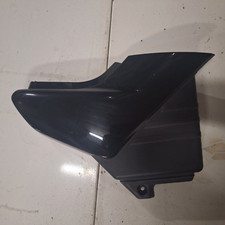 CARENAGE SOUS SELLE DROIT