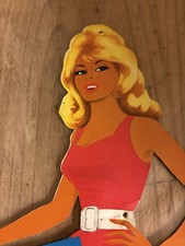 ANCIENNE PIN-UP Tôle Pneus