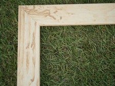  CADRE BOIS BLANC  FEUILLURE