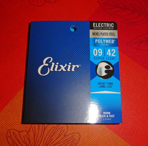 Jeu cordes guitare - de,