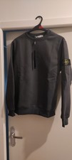 pull stone island