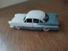 Petite voiture Quiralu Simca