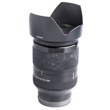 Objectif Sony FE 24-240 mm