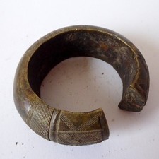 REF A33 - BRACELET BAOULE -