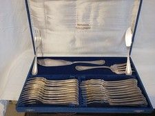 JOLI SERVICE À POISSON