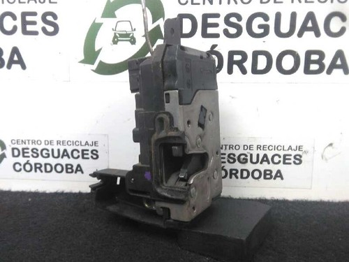 13210749 front right door lock - front,