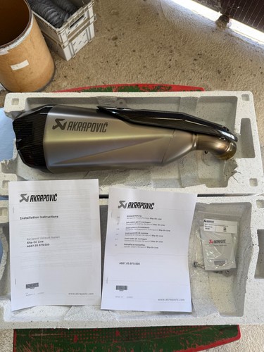 Silencieux akrapovic - silencieux,