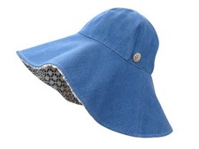 NEUF CHAPEAU CHANEL T 58 BLEU