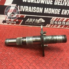 Axe de roue arriere Triumph 1050 Speed Triple 2005 à 2010