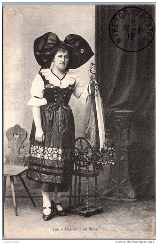 Jeune alsacienne au - -,