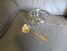 coupe ou saladier en cristal taillé, cerclage doré et sa louche orfèvre JG