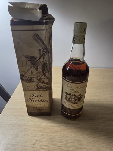 Rhum vieux trois - trois, 1986