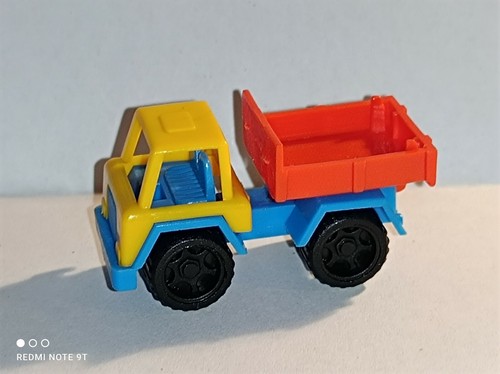Véhicule miniature camion - véhicule,