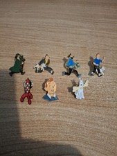 Lot de 7 pin's TINTIN - Milou