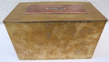 TIRELIRE SCELLEE,  LAITON CUIVRE, COFFRE FORT