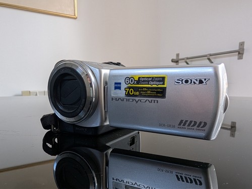 Sony handycam dcr - sony,