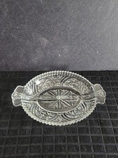 10" Clear Glass Oval Divided