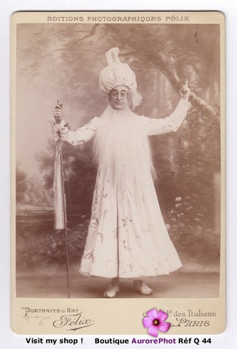 Homme acteur costumé - homme,