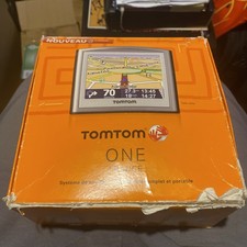 GPS Tomtom One - N14644 - Navigation 3 - Chargeur Tomtom - Socle Ventouse