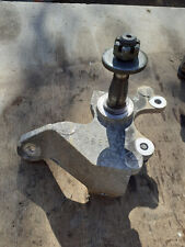 fusee axe de roue avant gauche