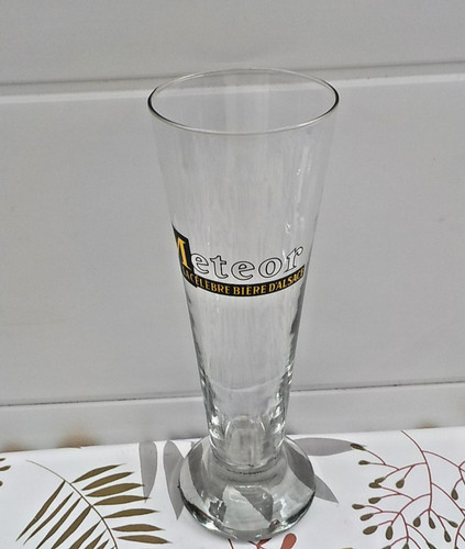 Verre pied boule biere - ,
