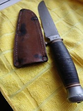 Couteau De Survie Pour La Chasse.