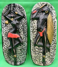 2 PLAQUES MURALES AFRICAINES