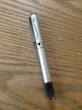Walt Disney World - Stylo Cast